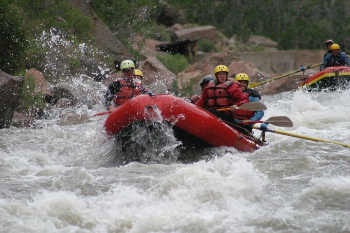 1-Day Arkansas River - Browns Canyon Rafting Trip q6OEYM3s