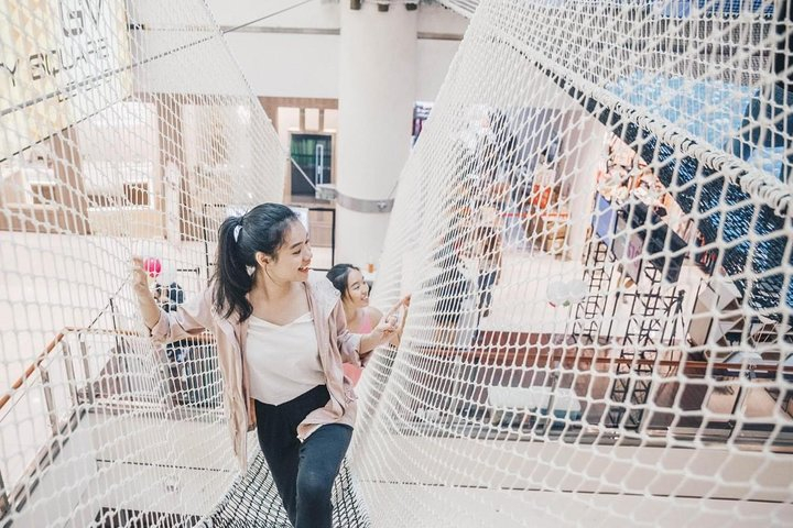 Airzone Admission Ticket QeSRdjuL