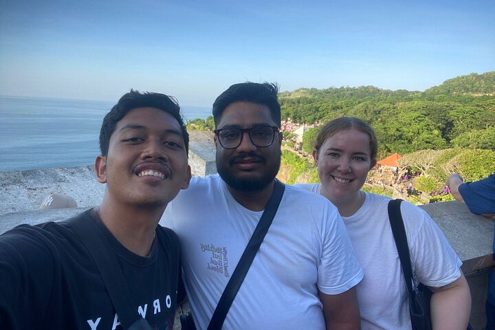 Uluwatu Temple Kecak Fire Dance Private Guided Tour RzxLoXKk