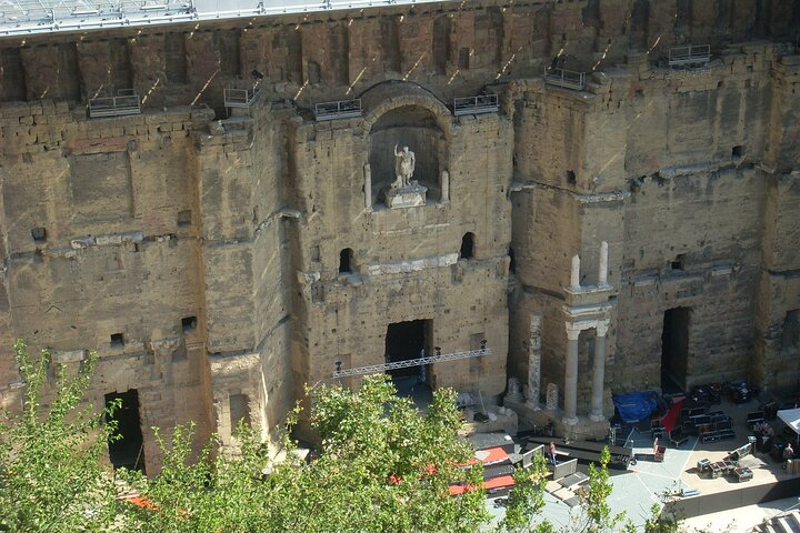 Roman Sites and Historical Places Day Trip from Avignon lhIyyDZ7