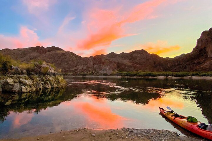 Twilight Kayak Tour from Las Vegas MdIsUBmG