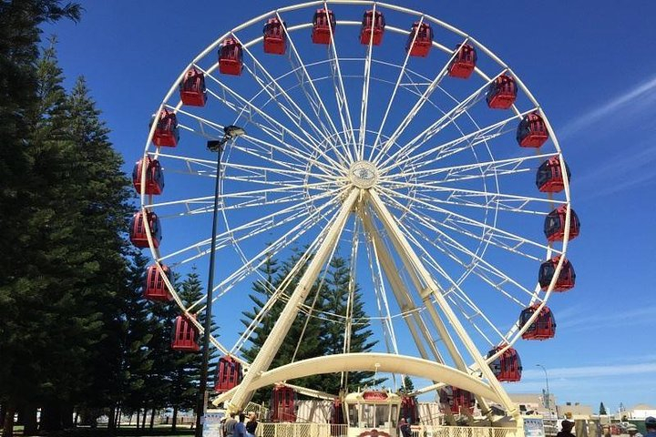 Fremantle Ferris Wheel 9W0hqJvp-backdrop