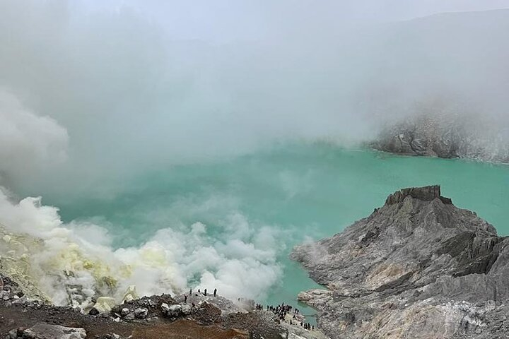 2 Days Private Tour Ijen and Bromo from Banyuwangi QvgE5BV8