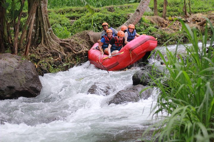 Bali Rafting with Flying Fox Diskon 50% Paket Tur