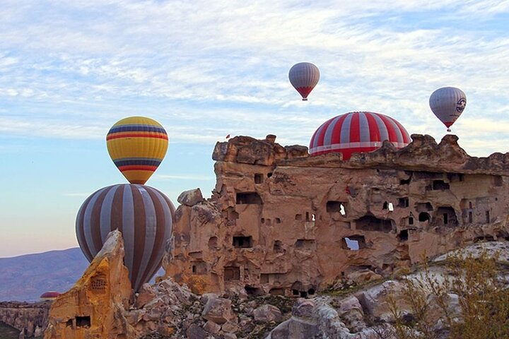 Private Cappadocia 2 Days 1 Night Tour with Cave Hotel and Balloon Ride 1MI7eQdl