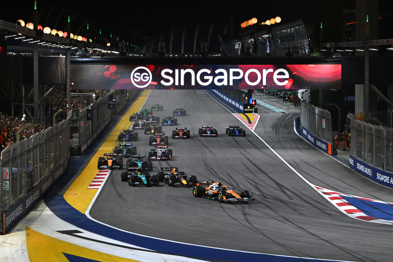 Formula 1 Singapore Airlines Singapore Grand Prix 2025 evJWZBlB-backdrop
