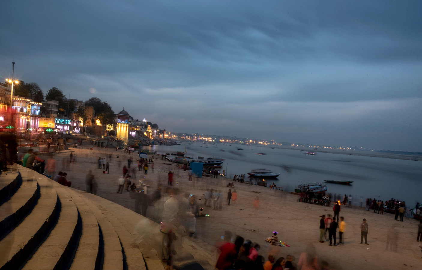 Varanasi: Boat Ride, Ghat Walk & Aarti Ceremony Tour JITUAB9S