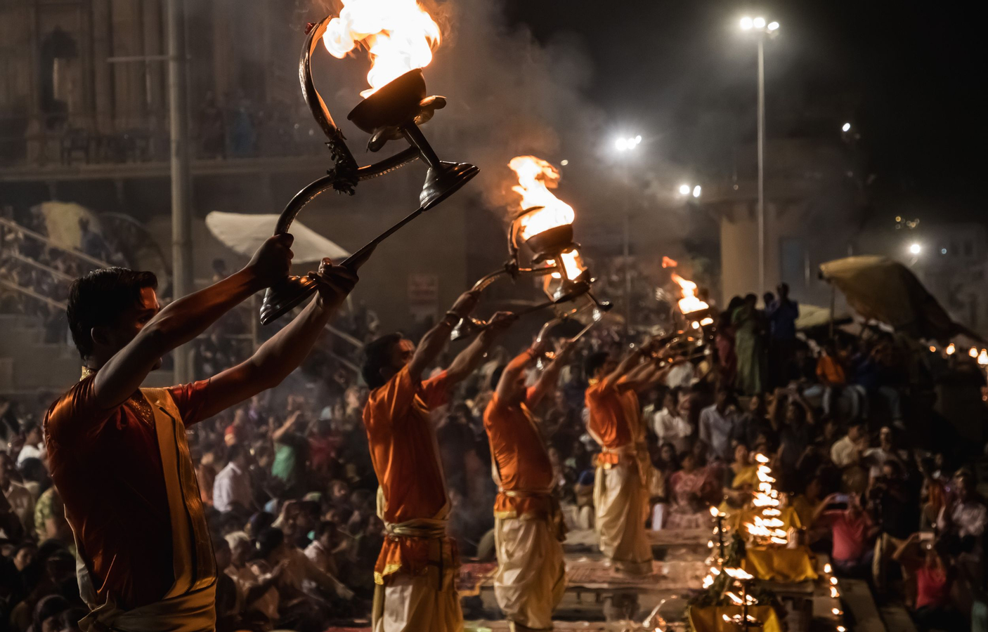 Varanasi: Morning Tour with Yoga, Classical Dance Boat Ride tnM0zl5W