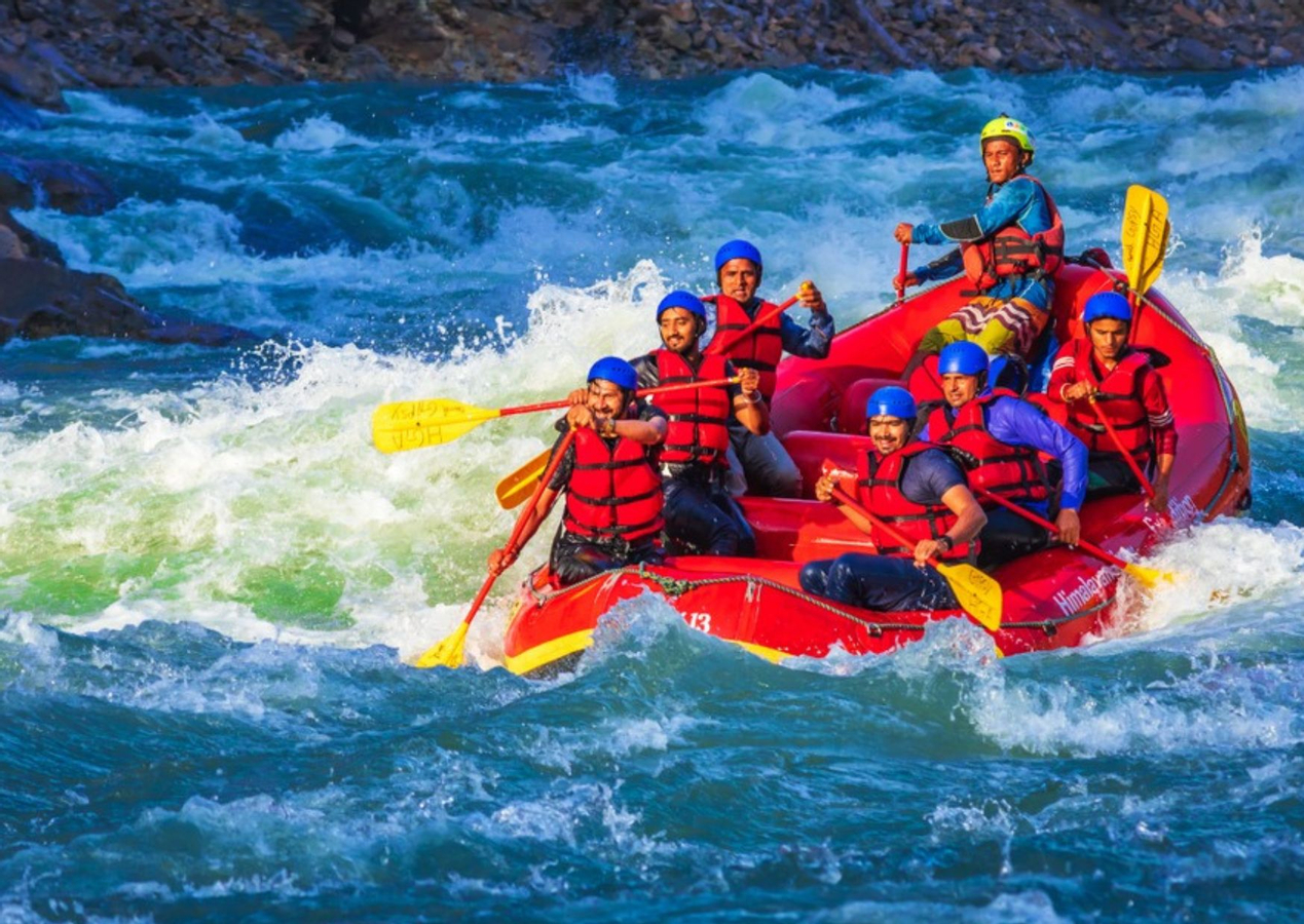 River Rafting Golf Course Rishikesh Rishikesh Wild River Rafting Experience with an Expert Diskon 50% Harga ...