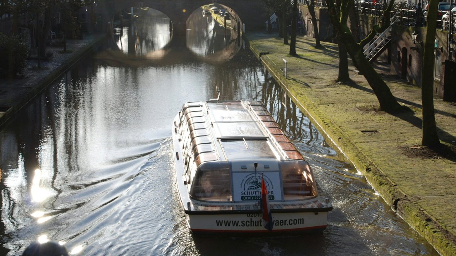 Canal cruise tour in Utrecht Tt3W00PB