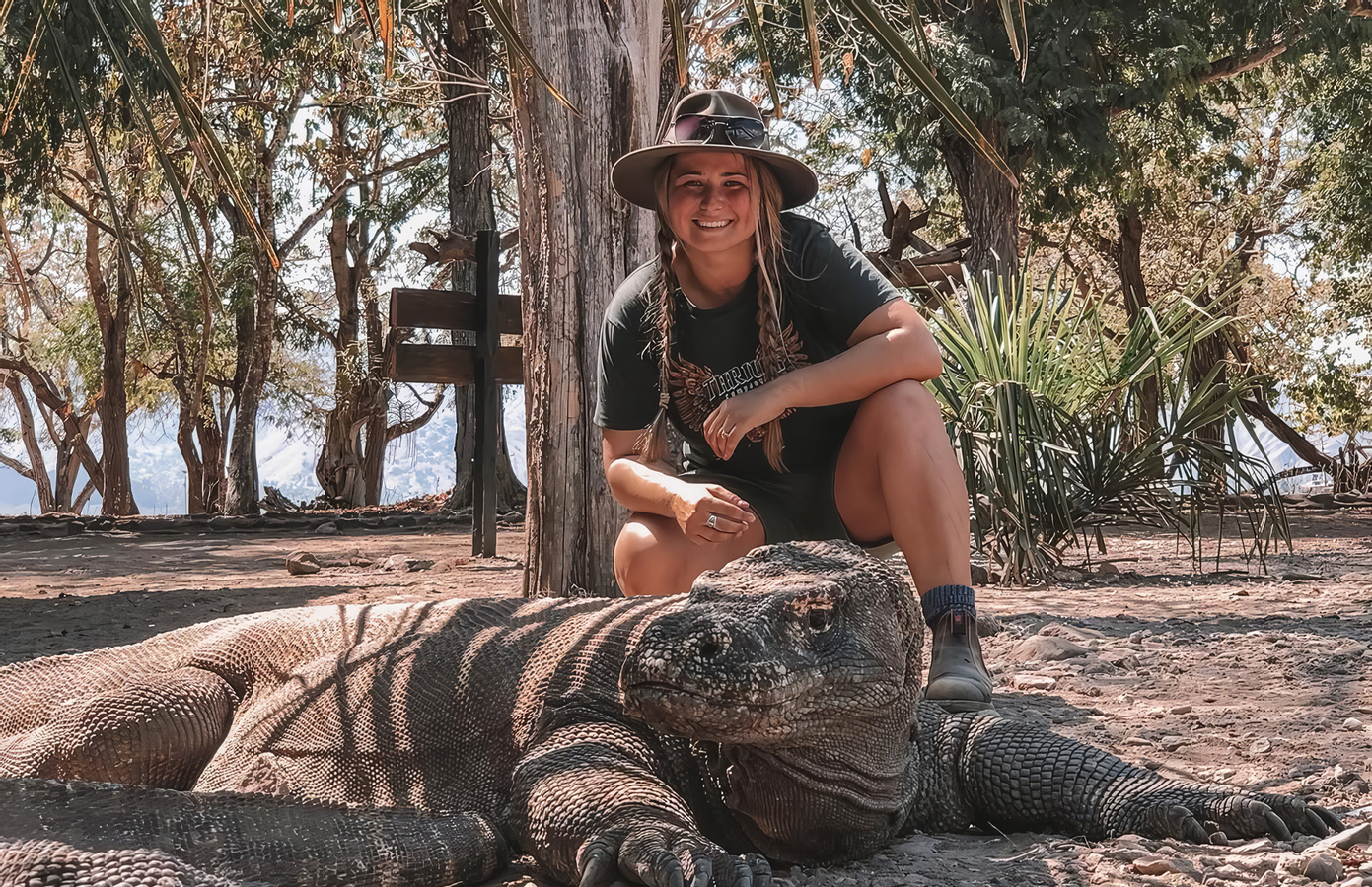 Private Speedboat Komodo Tour With Mac Cruise from Labuan Bajo tYe3LKBO-backdrop