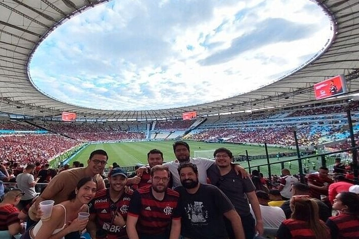 Live Football Match at Maracana Stadium CztiWQCC-backdrop