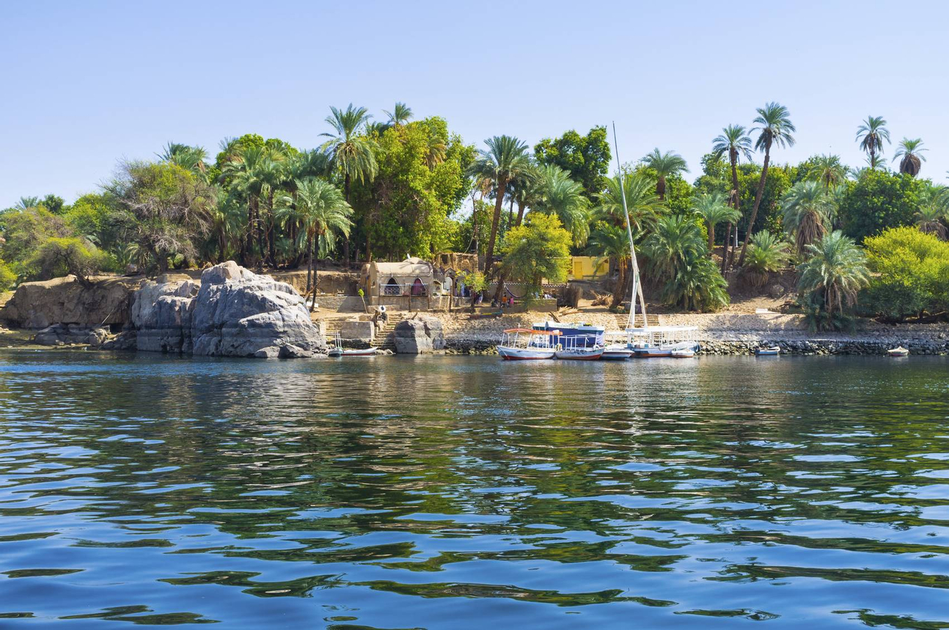 Banana Island Luxor