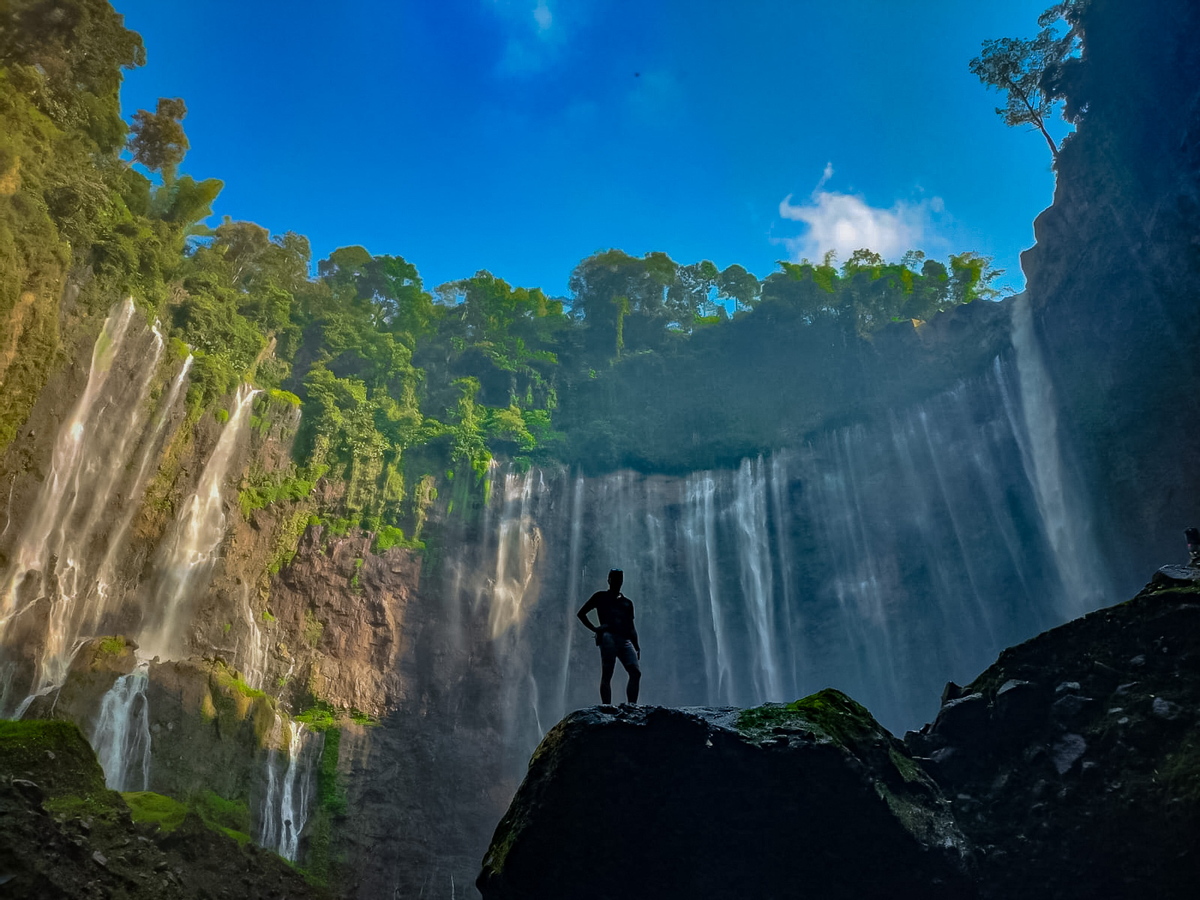 Tumpak Sewu Waterfall and Rainbow Village Private Tour nWYYFskb