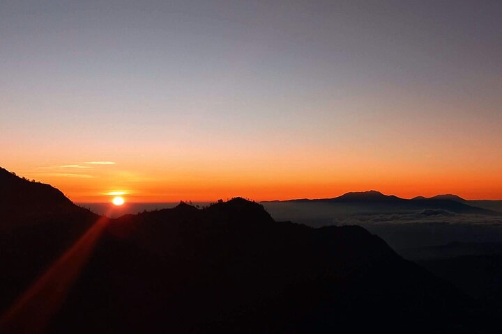 Customized Bromo Experience Sunrise and Crater Adventure wX1SX5hN