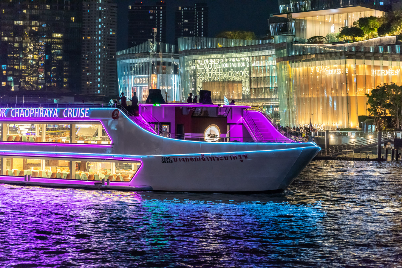 The Newest Luxury 5 Star Bangkok Chaophraya Dinner Cruise Anin9ohe