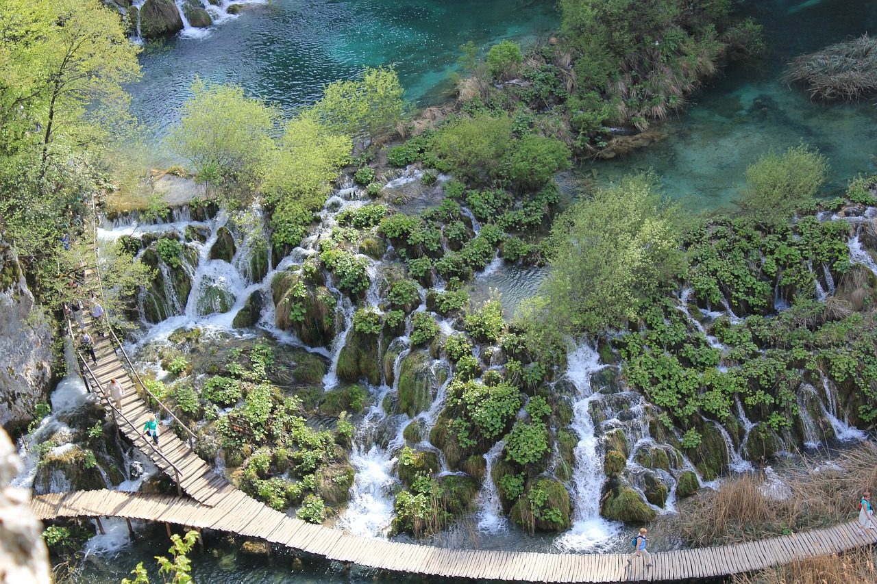 Plitvice Lakes National Park from Split hF971TTv-backdrop