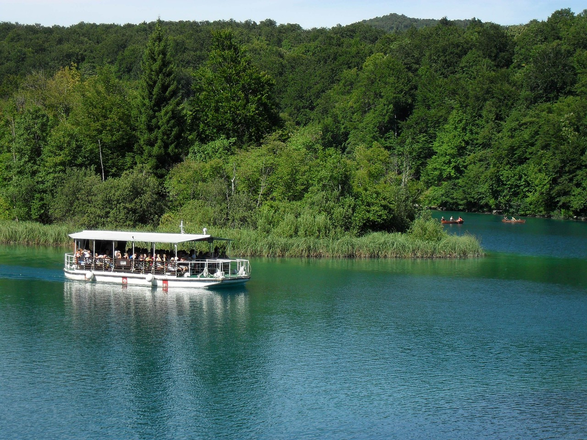 Plitvice Lakes National Park from Split xZ9WwVku