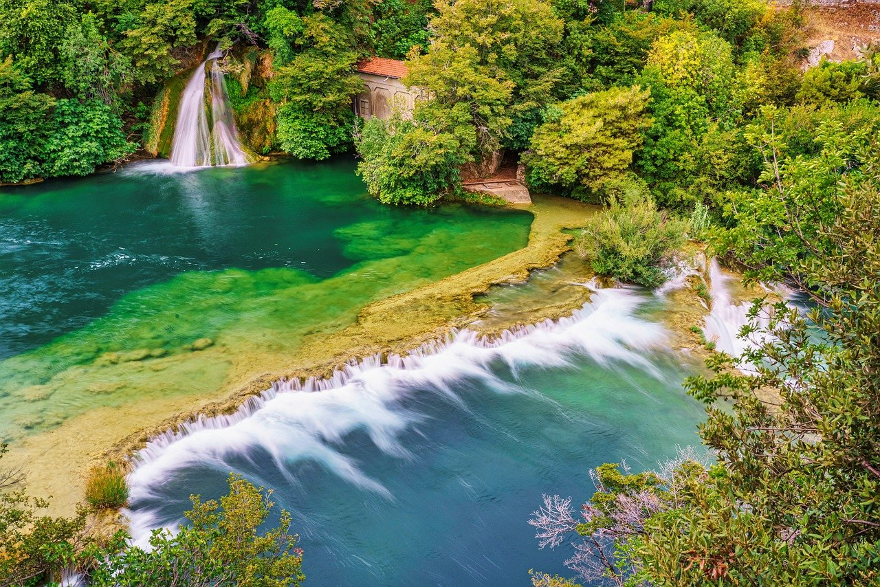 Krka Waterfalls, Lake Cruise & Skradin Old Town zad3NX2j-backdrop