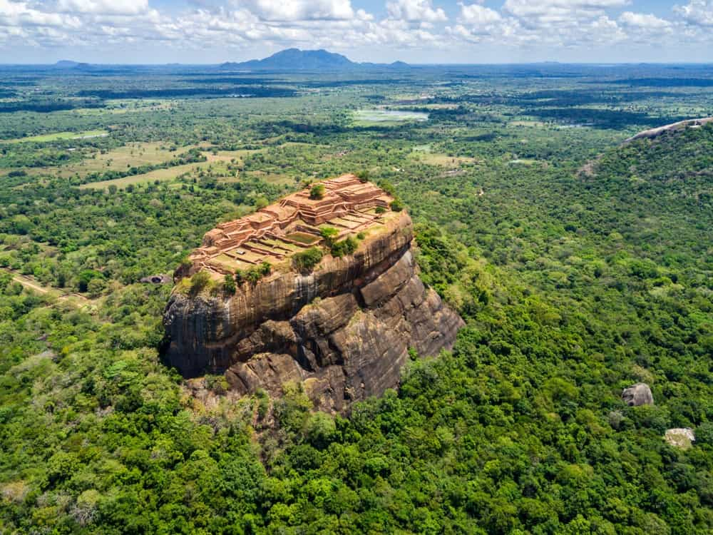 Kandy to Sigiriya and Polonnaruwa Private Day Tour Bp1cIf4K