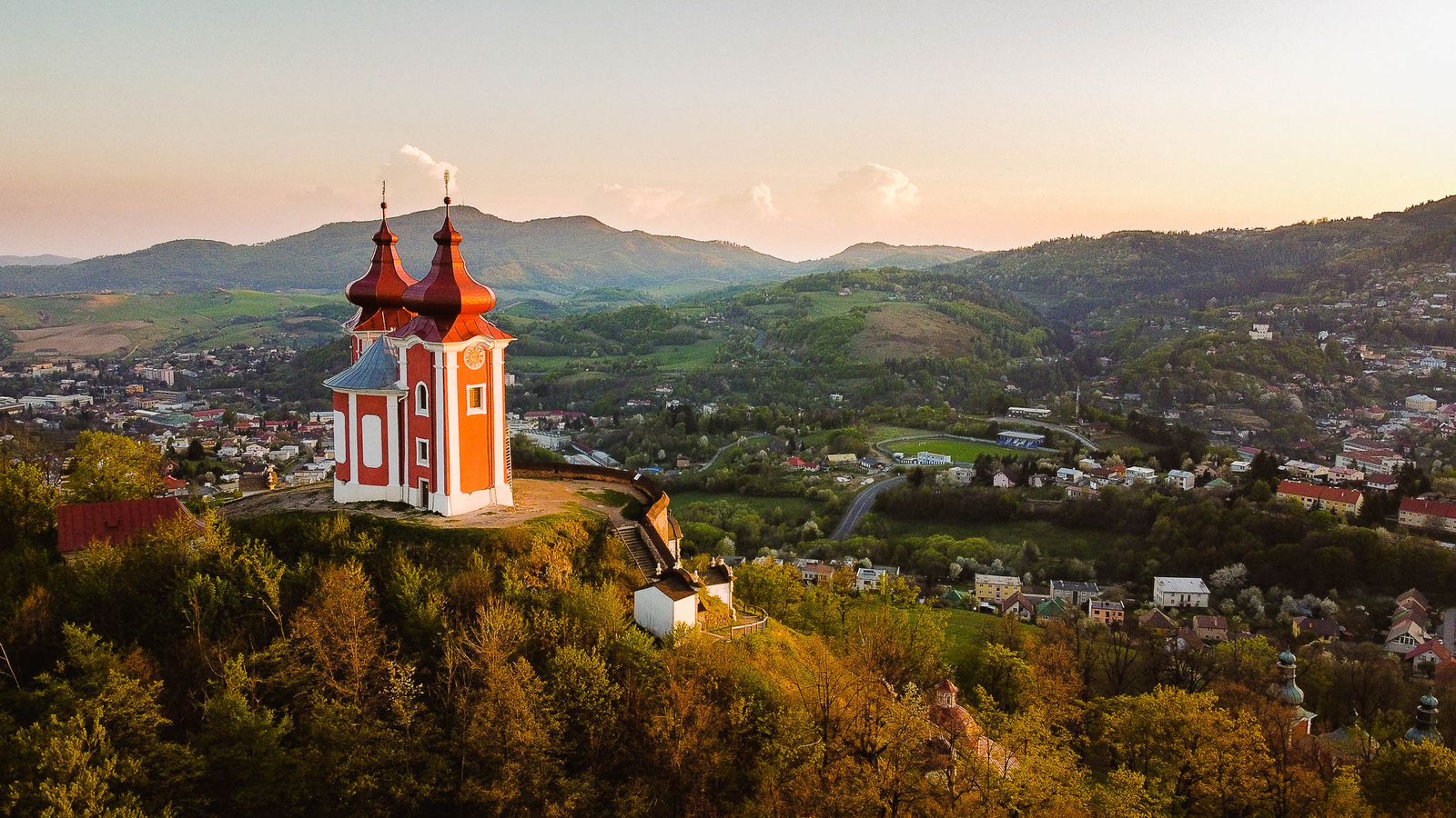 From Bratislava: Nitra, B. Štiavnica, B. Bystrica & Špania Dolina 9AKBZXTu