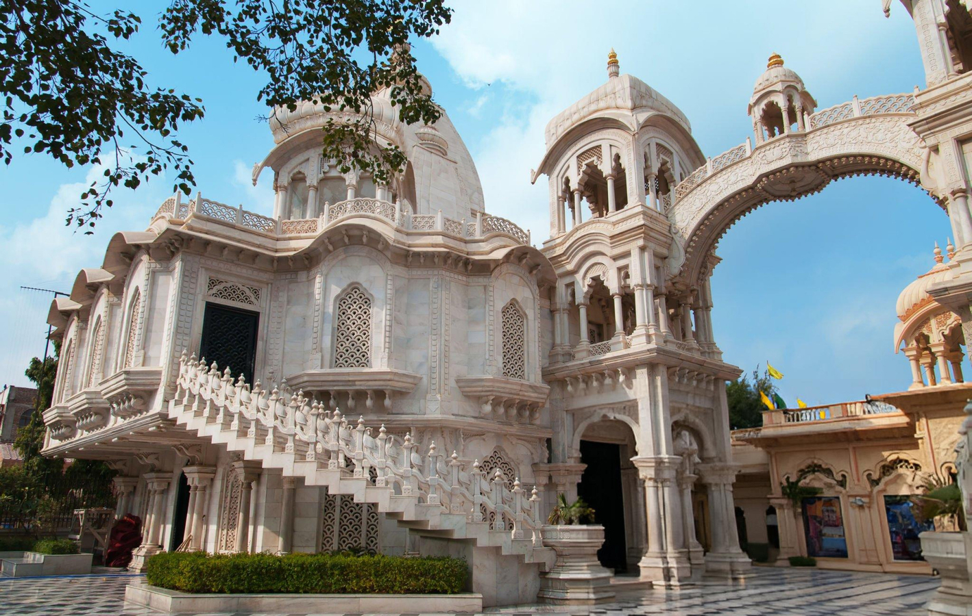 Walk and Explore Mathura City: Guided Tour by Foot mWZkgyBp