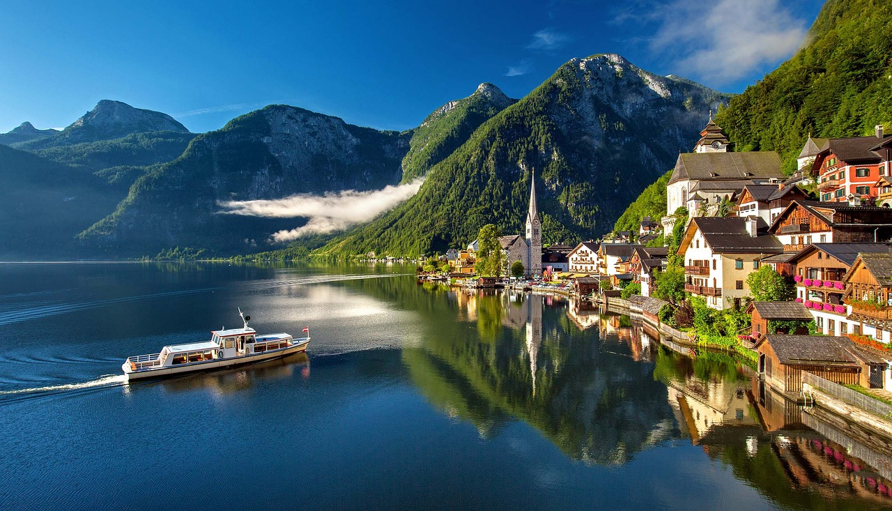 [Chinese Tour] Round Trip from Munich, Germany Hallstatt Postcard Viewing Platform + Lake Wolfgang Day Tour (Travel to Laqun/Twin Lakes Secret Land) ghjf9zCU
