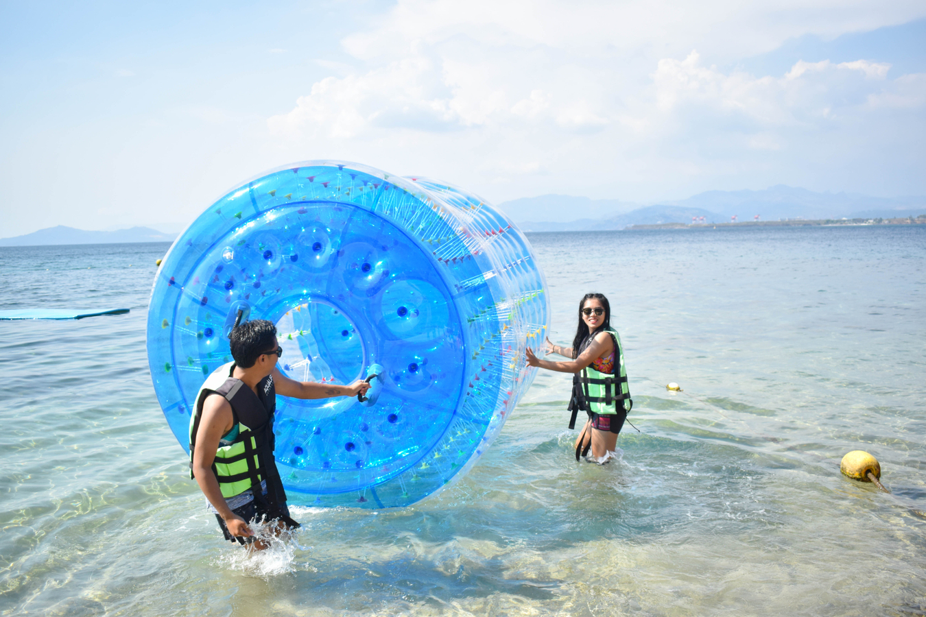 Camayan Beach Resort Day Pass zAG2WHHa