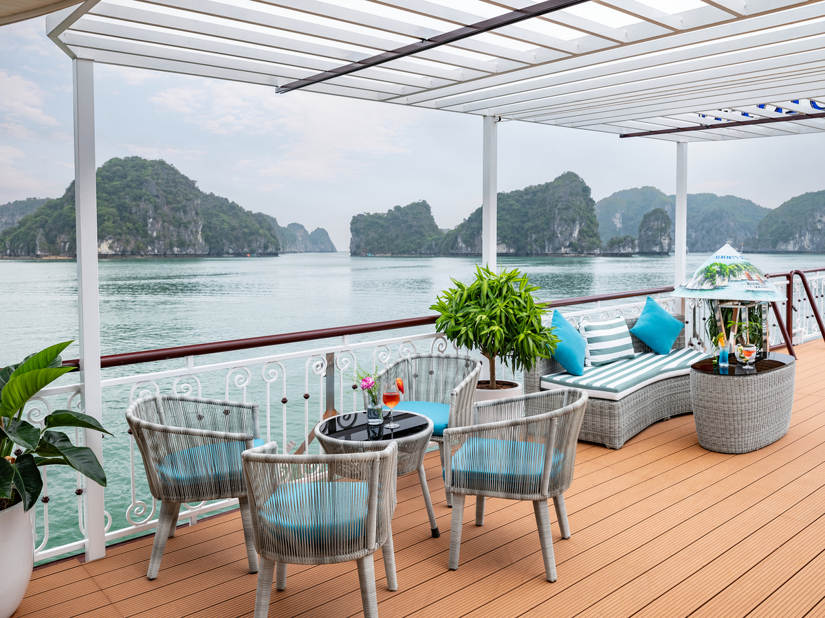 Lan Ha Bay & Cat Ba Day Tour by Serenity Premium Cruise gkSeMosy