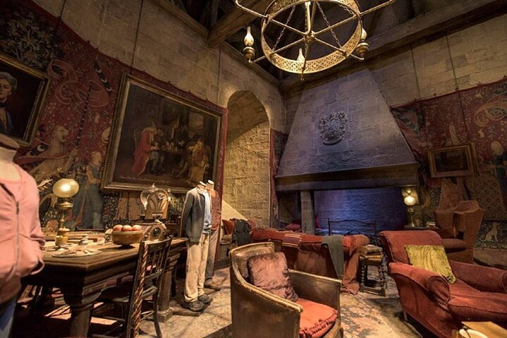 Tiket Warner Bros. Studio Tour London Transport Only by Bus Harga Promo ...