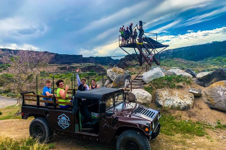 Tiket Zipline Adventure in the Snake River Canyon Harga Promo - tiket.com