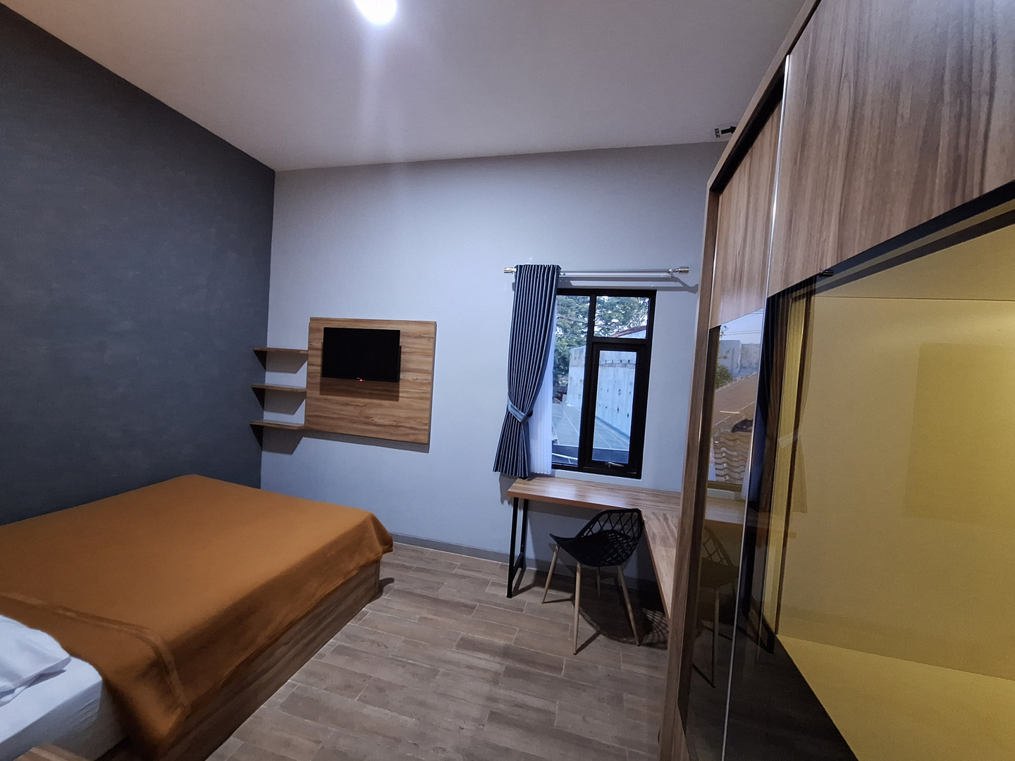 userImage-15