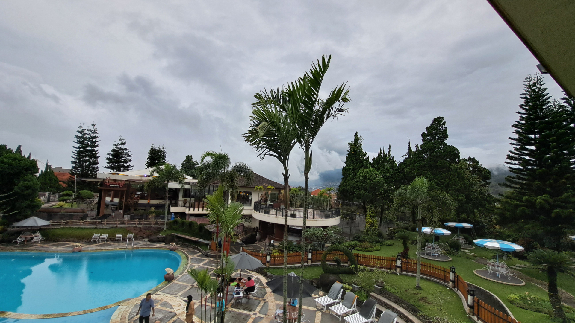 userImage-18