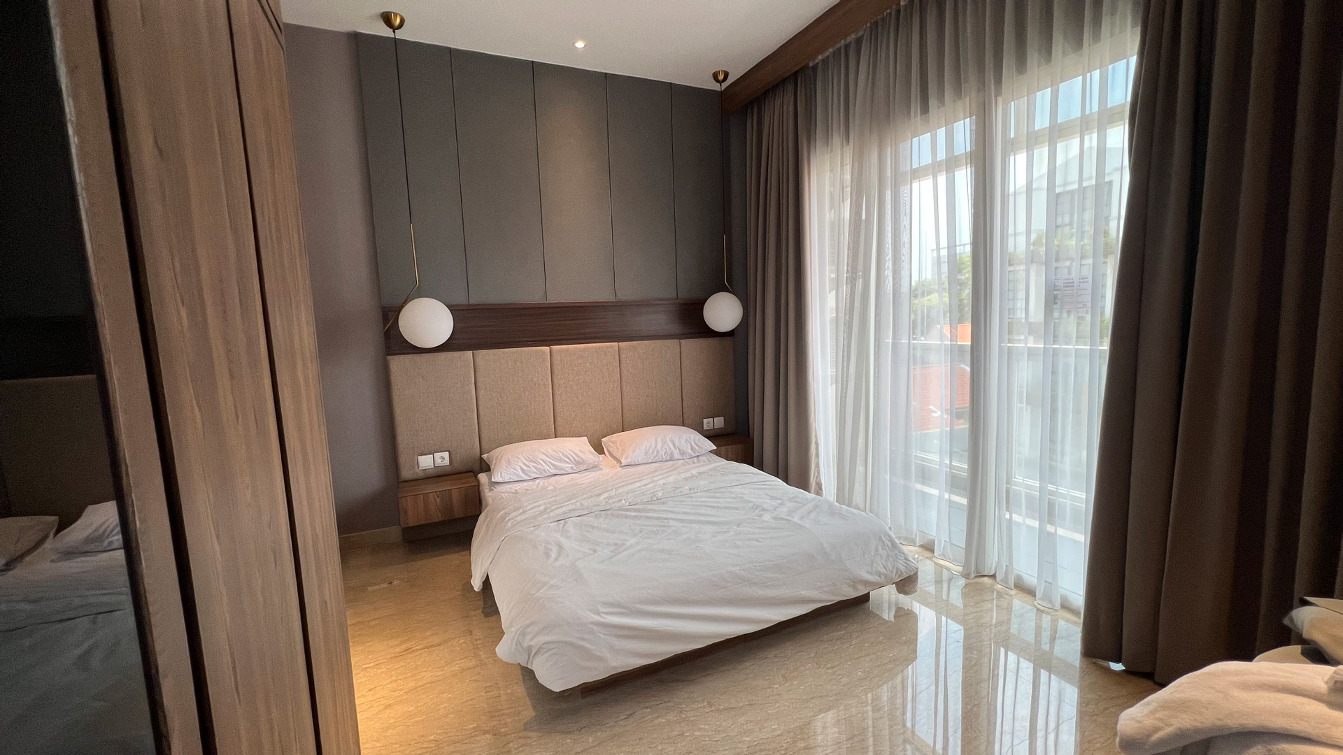 userImage-16