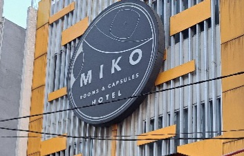 userImage-16