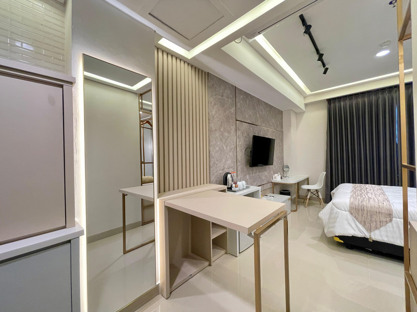 userImage-18