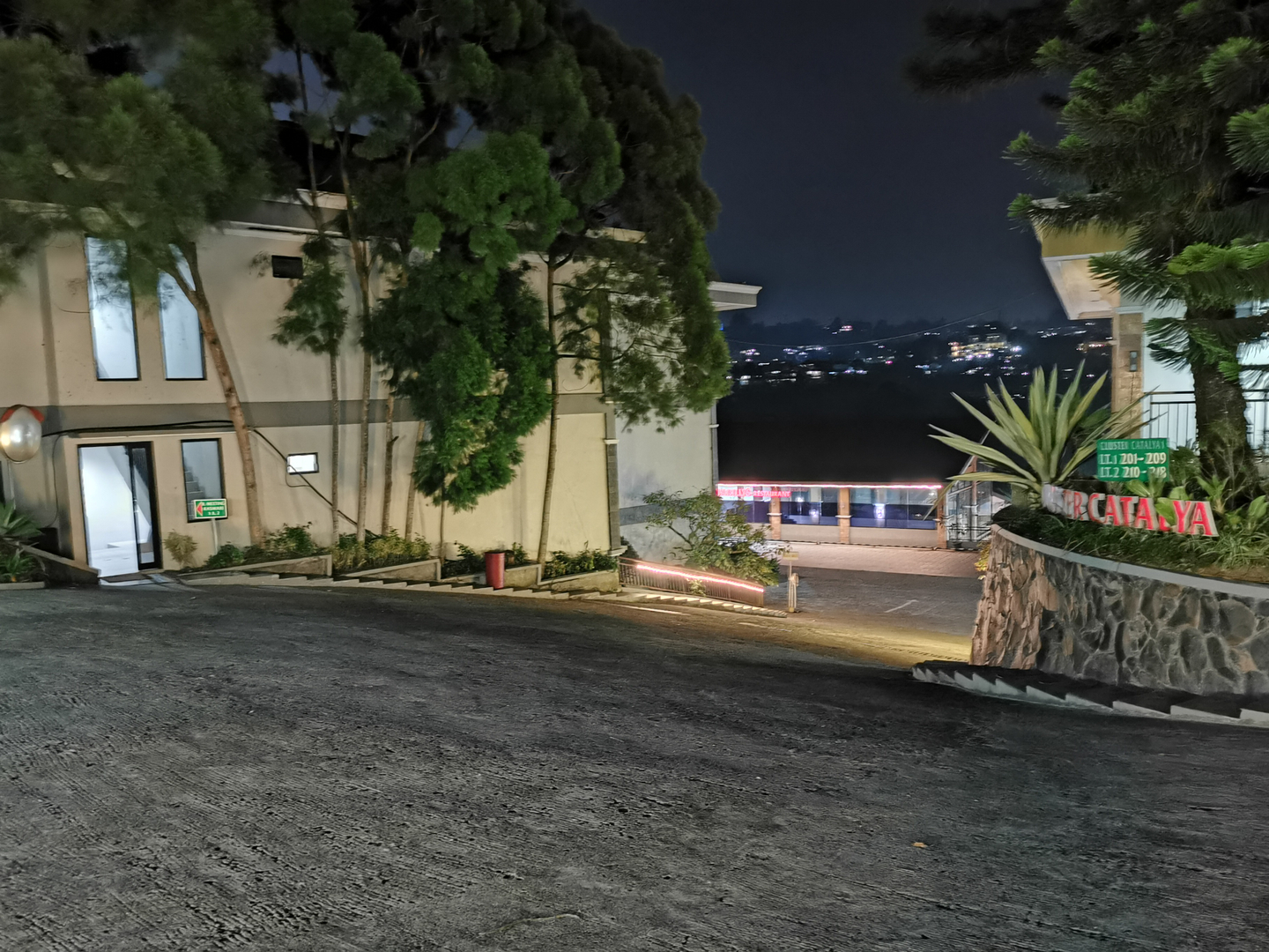 userImage-3