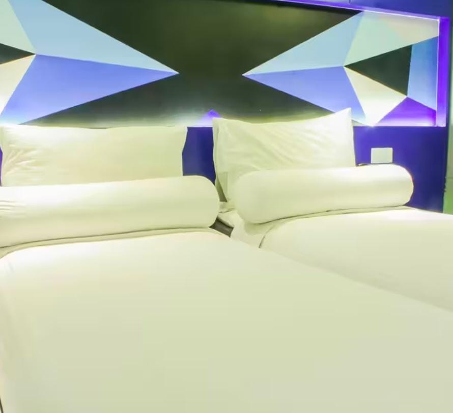userImage-8