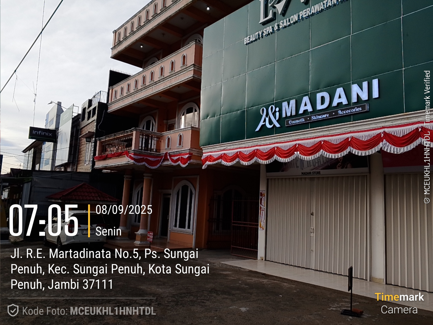 userImage-16