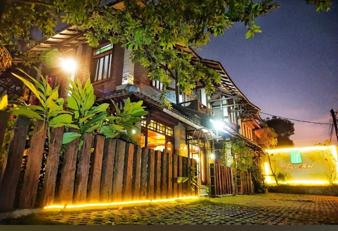 userImage-3