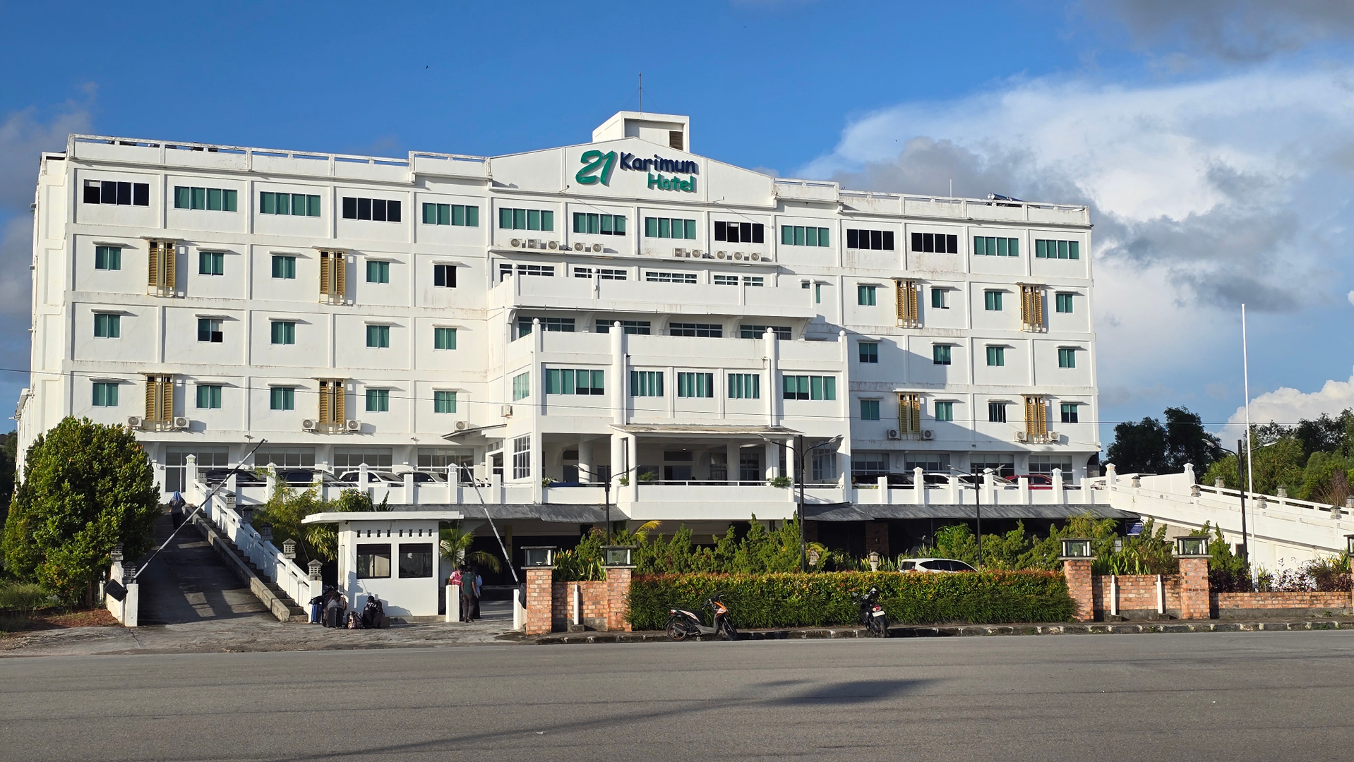 userImage-11