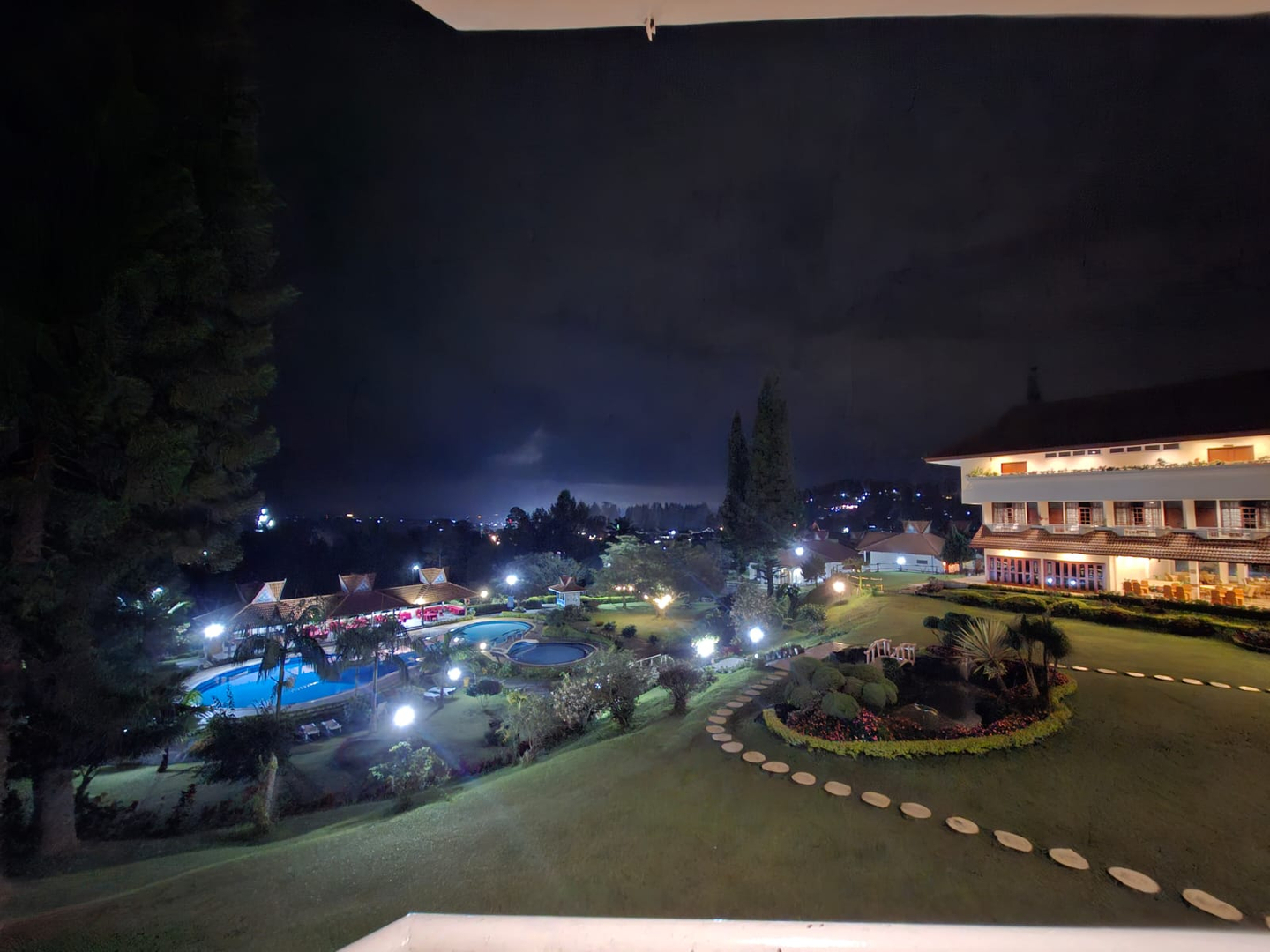 userImage-16
