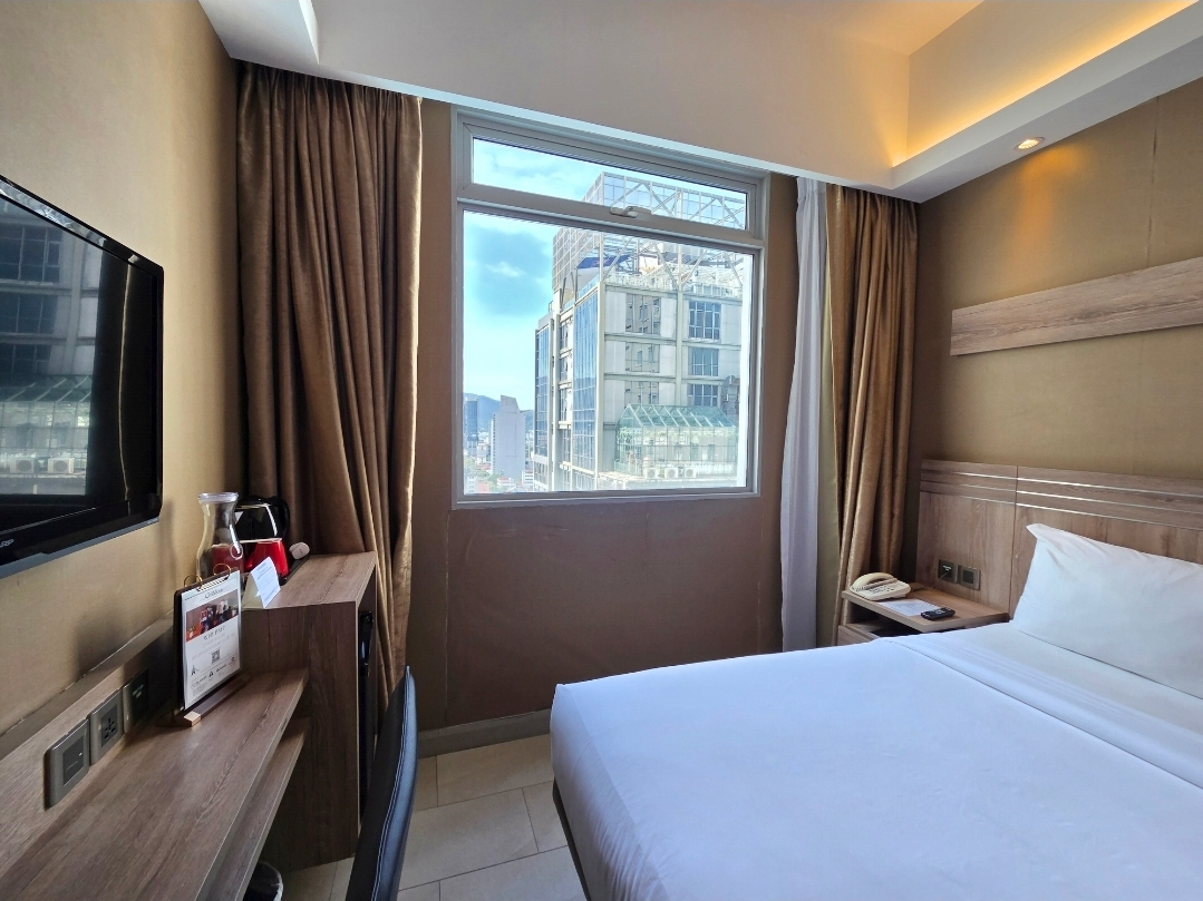 userImage-9