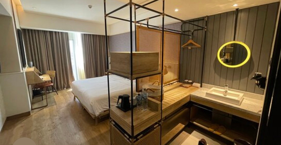 userImage-8