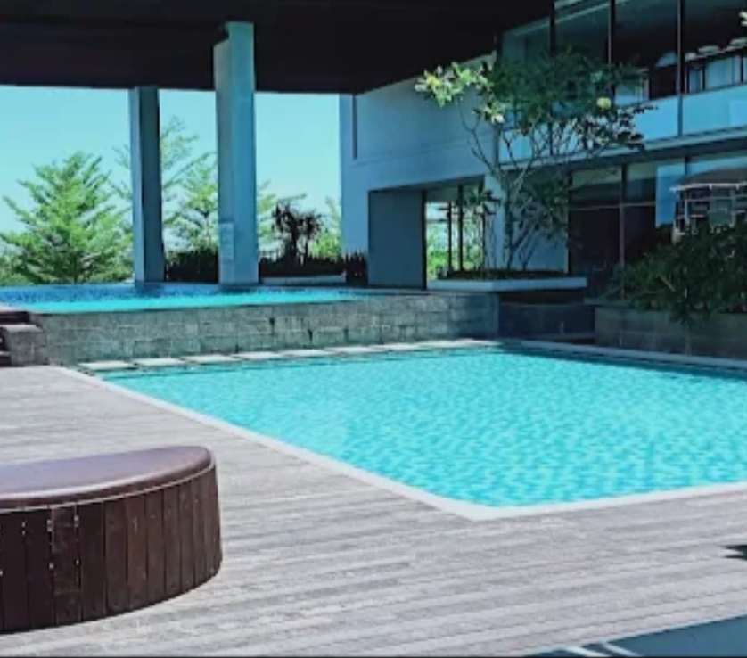 userImage-16