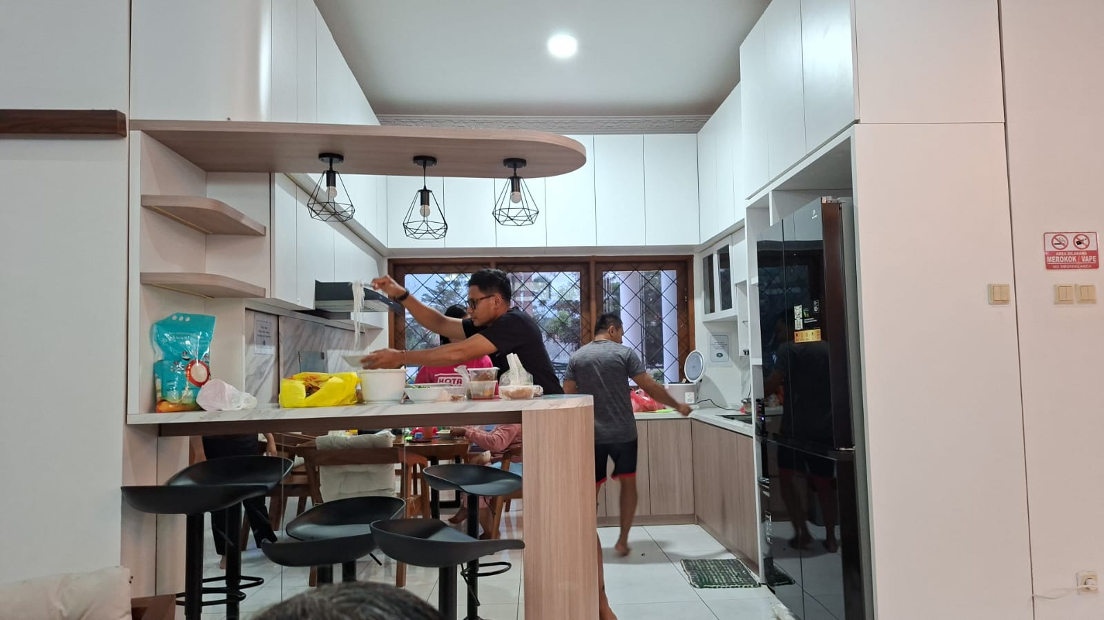 userImage-16