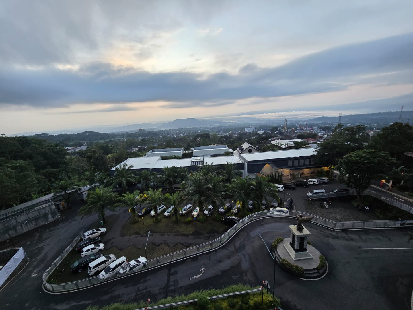 userImage-12
