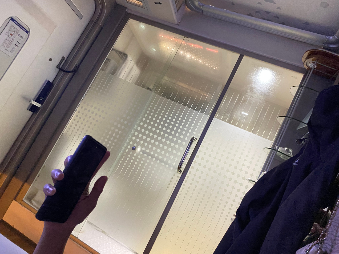 userImage-16