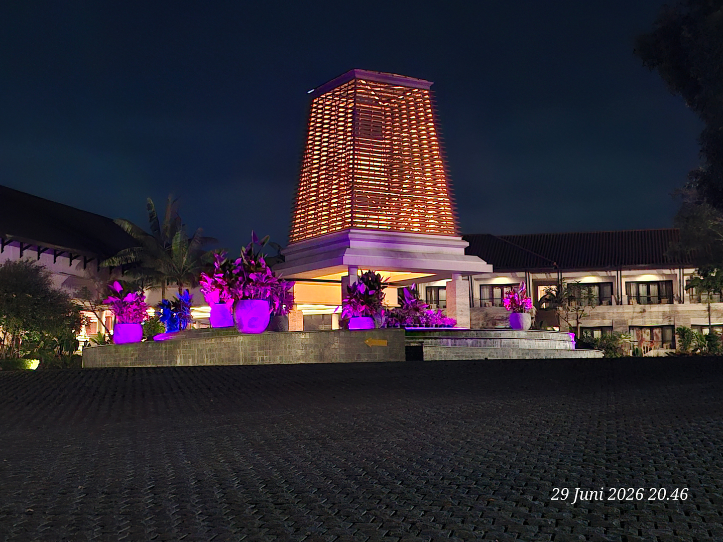 userImage-8