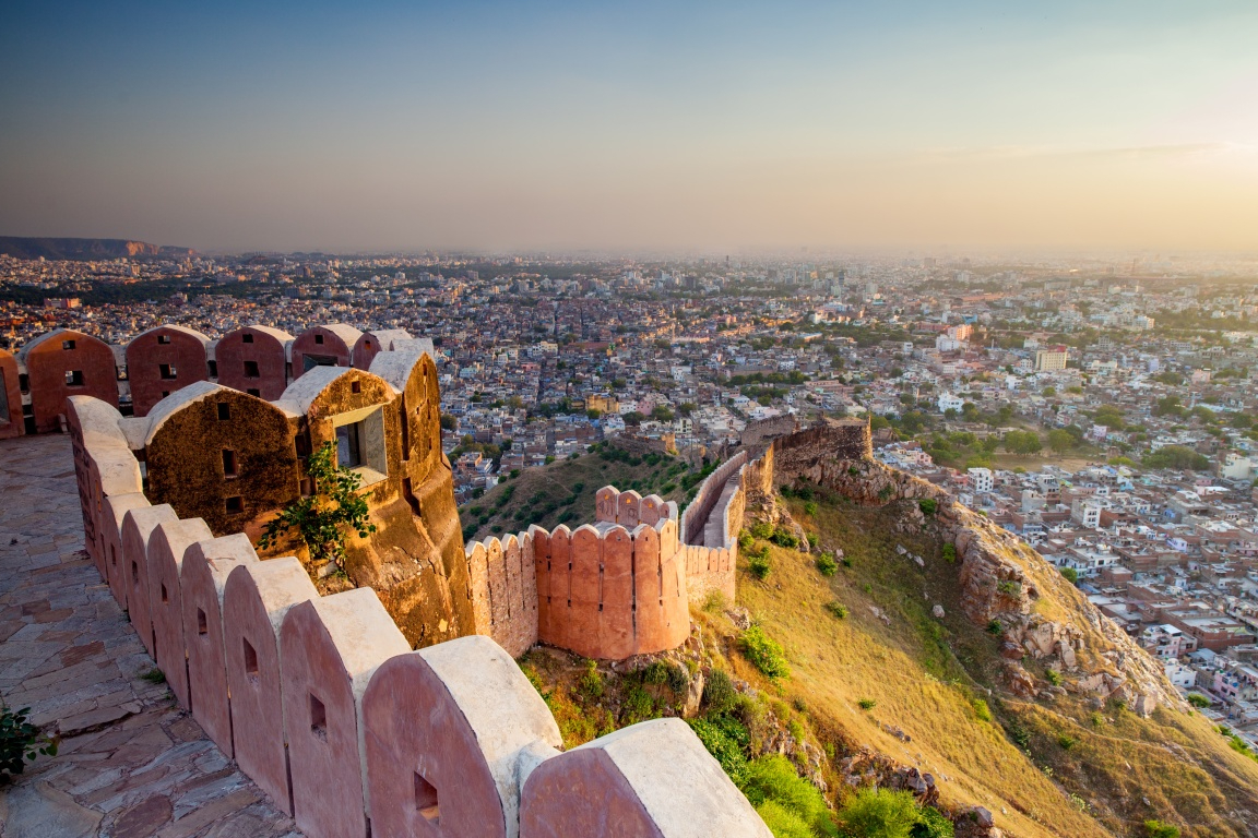 Private City Transfers between Udaipur and Mount Abu, Jaipur & More aNwlGUBf
